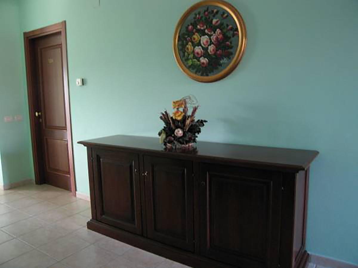 Hotel Pietrapanna Calvello Bagian luar foto